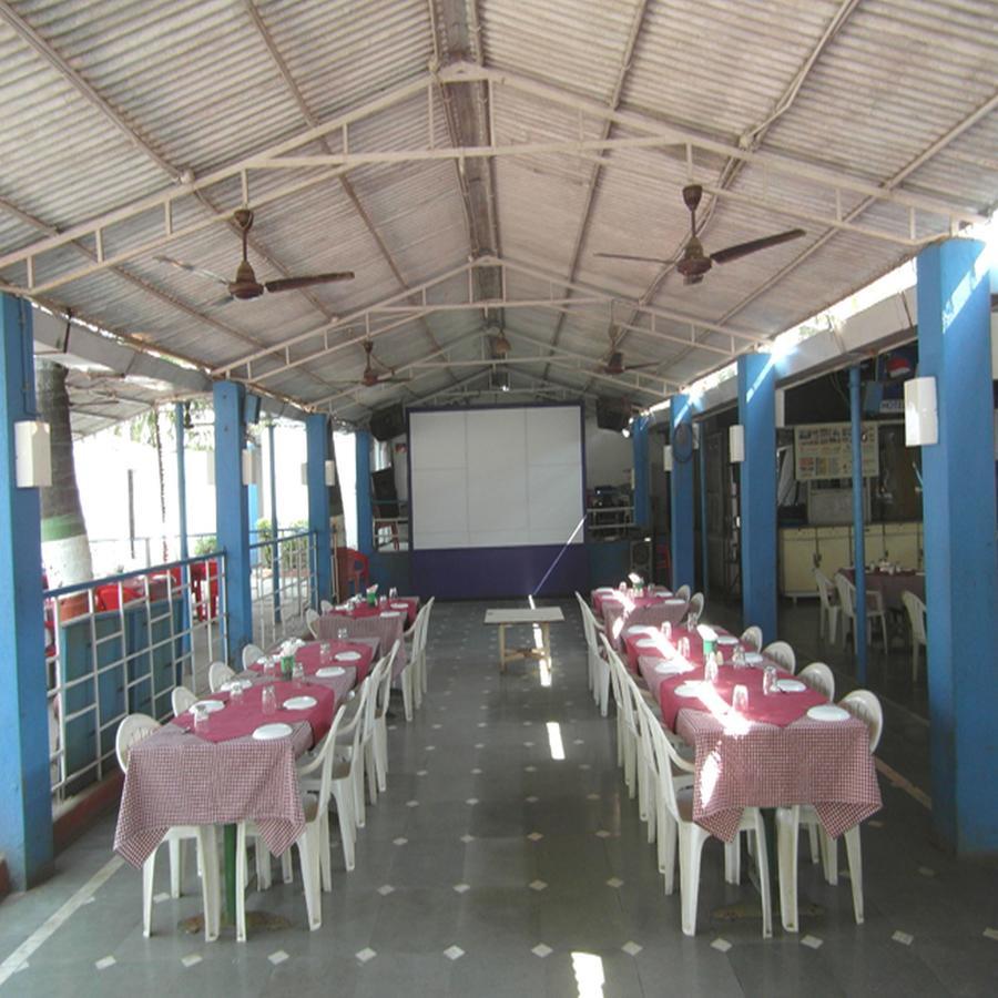 Dariya Darshan Hotel Daman Exterior foto
